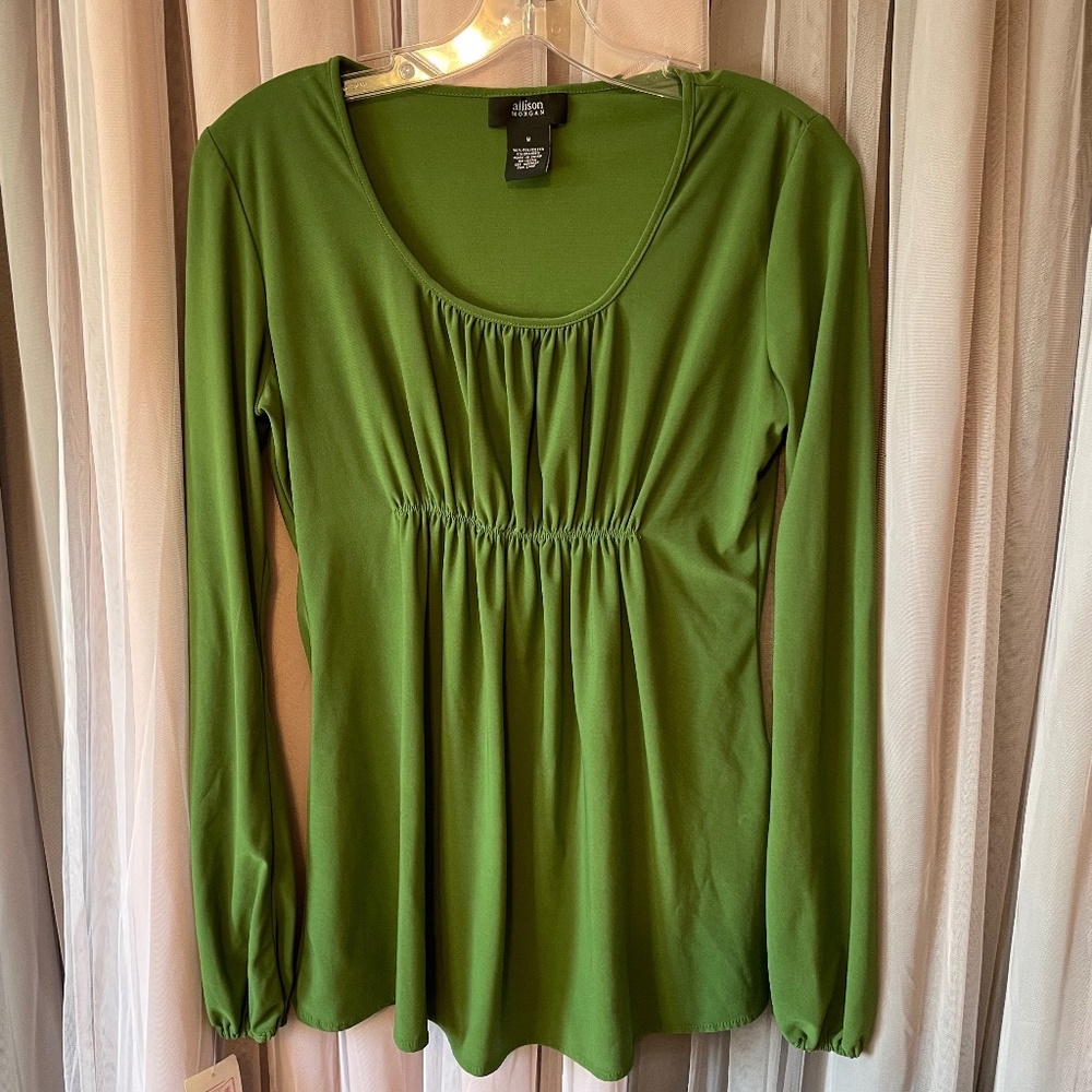 Allison Morgan Heather Green Long Sleeve top Size M